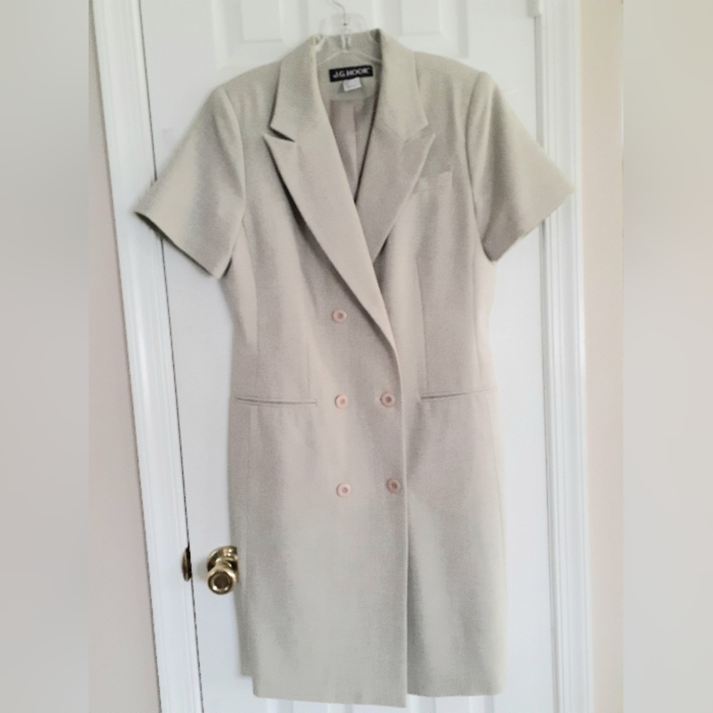 Women's dress button down & lined New